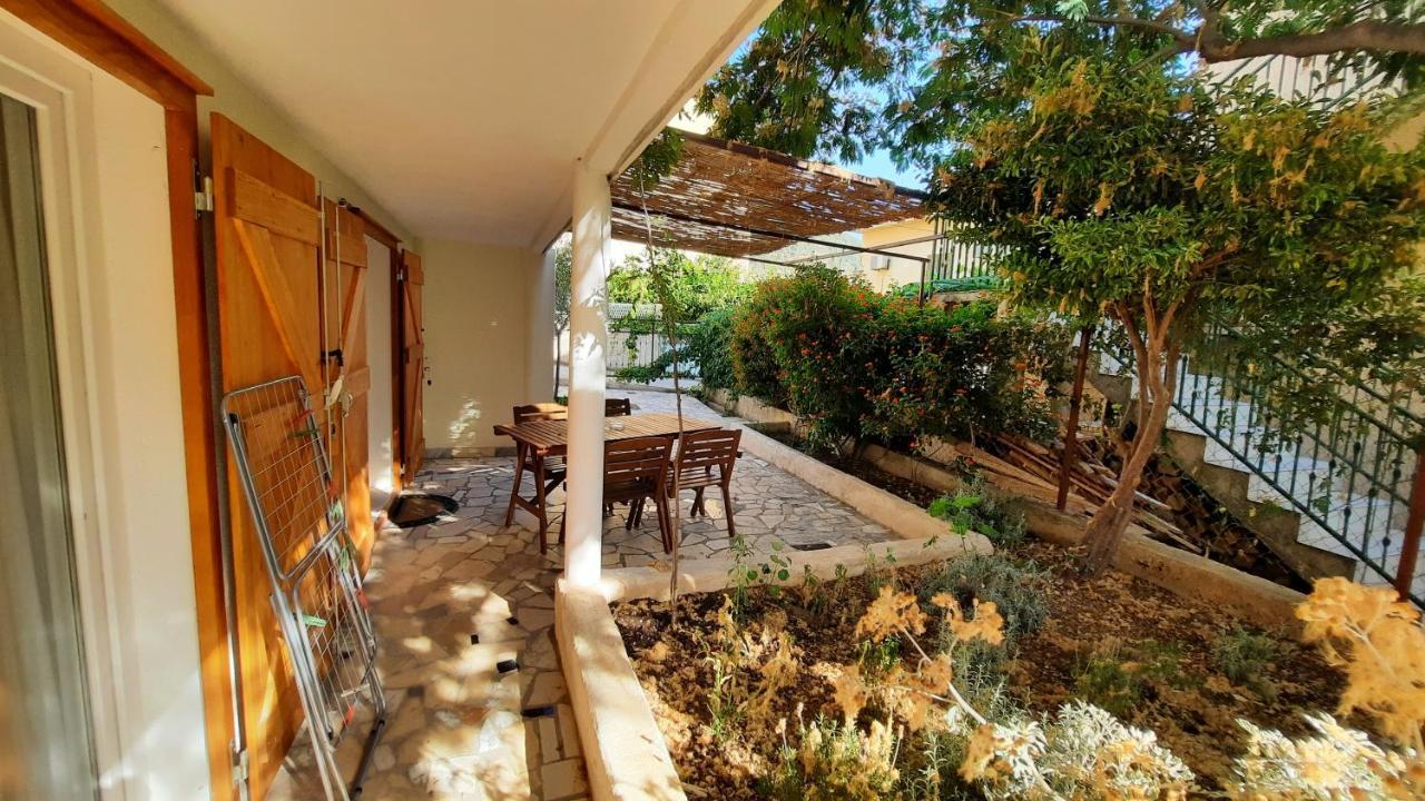 Appartement Mimoza Komiža